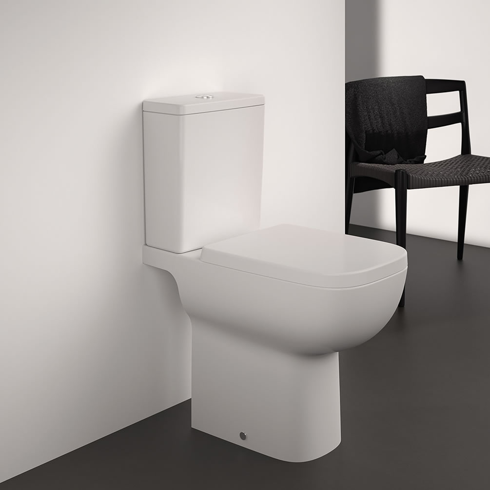 Lifestyle image of Ideal Standard i.life A Close-Coupled Comfort Height Toilet